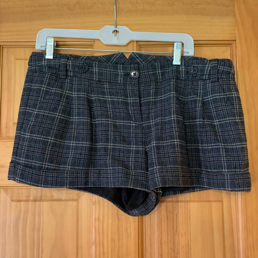 Express shorts charcoal grey